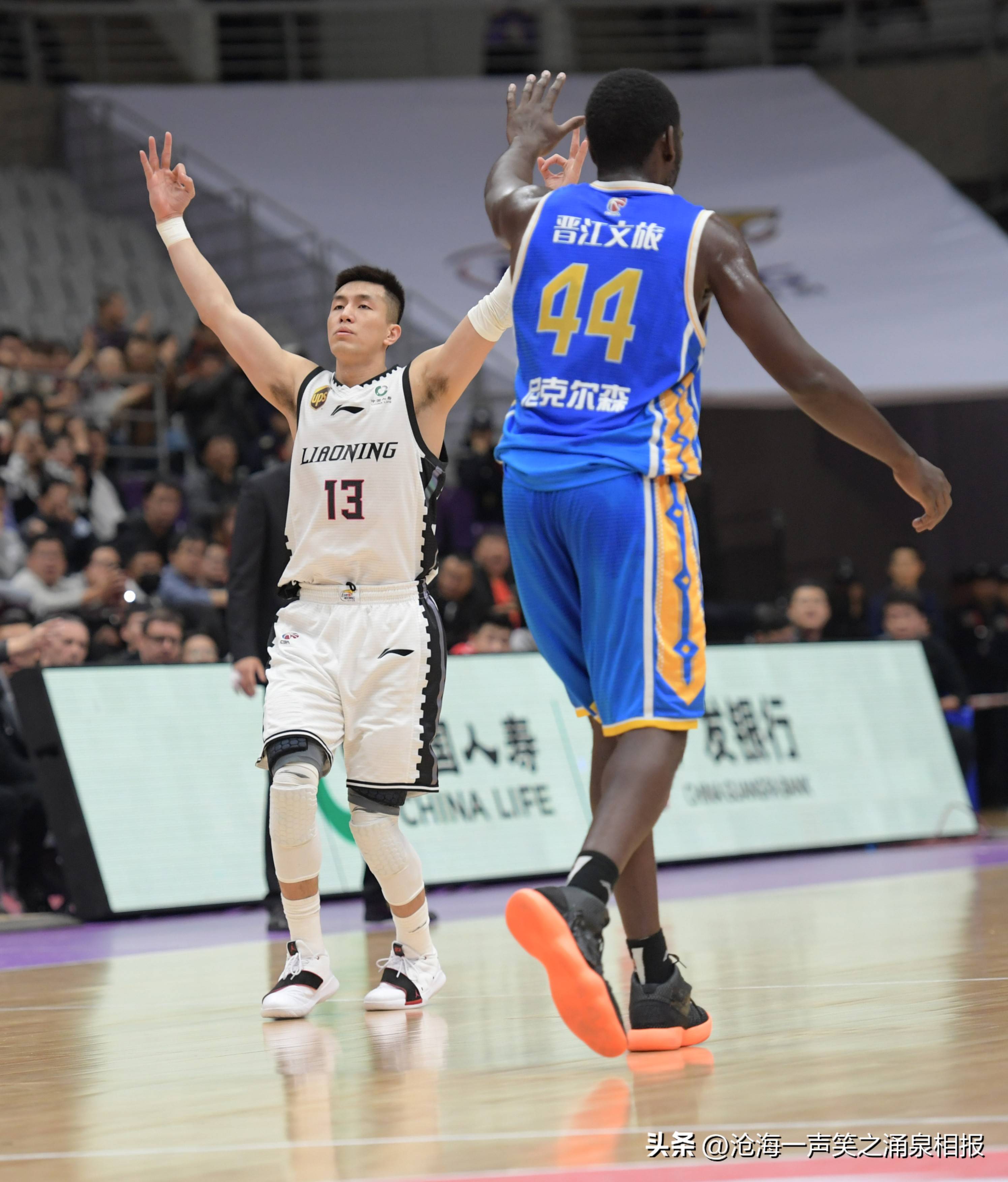 爱游戏体育下载关于今晨英超焦点战，辽宁本钢篮板制胜，态度坚定，资深球员宣示担当的信息
