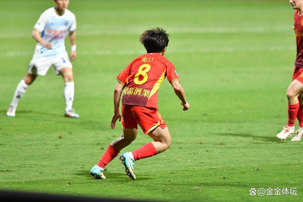 赛后广州队调整名单以备中超，再遭质疑环节打磨，悬念犹存，心理建设被强调的简单介绍